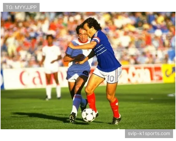 富勒姆帕利尼亚中场拦截作用显著，伯恩利进攻组织受阻分析